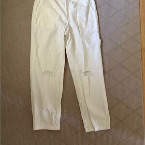 Size M distressed aerie pants